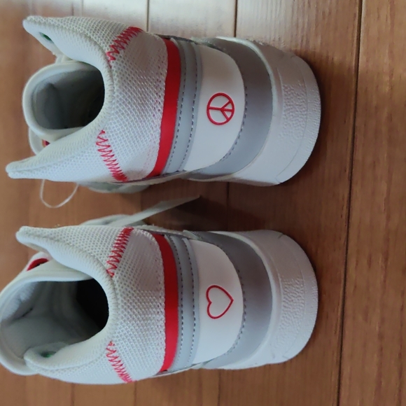 Adidas little boys sneakers - Picture 3 of 8